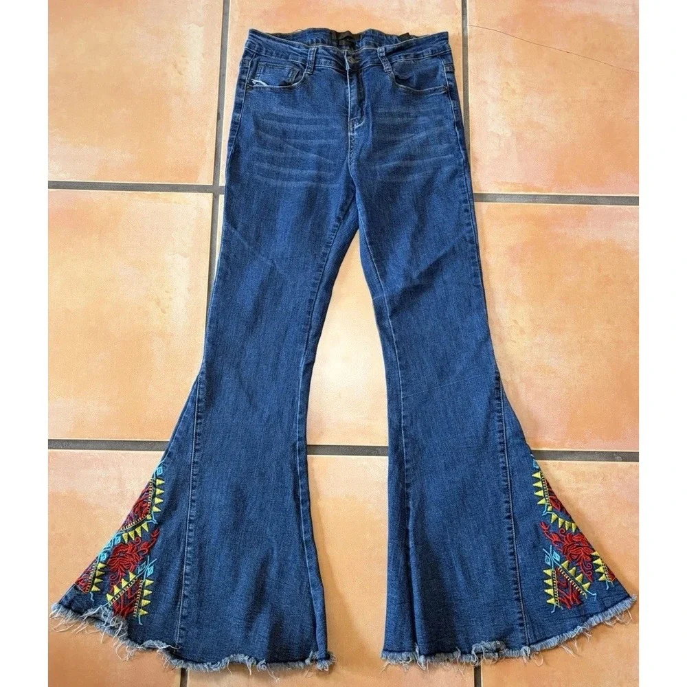 L&B Lucky Blessed Bell Bottom Mid Rise Flare Jeans Stretch Women's Size 10 - Picture 1 of 15